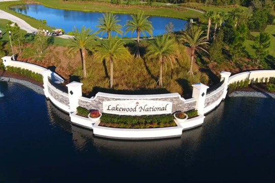 Aerial vide of Lakewood National